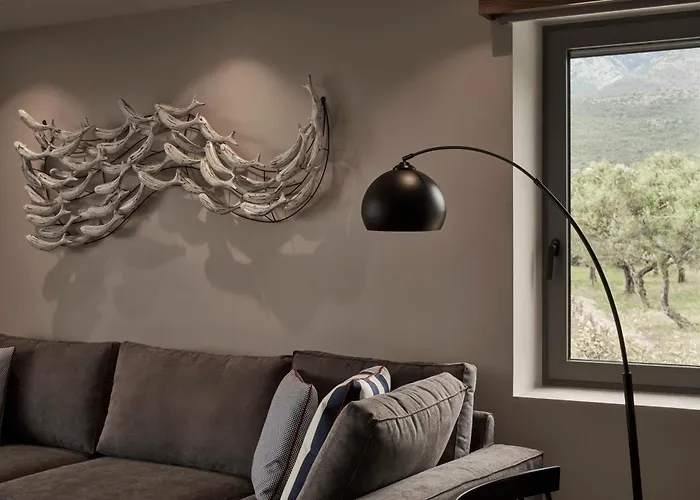 Beachfront Alassa W Private Pools Complex *